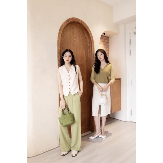 Áo gile len cổ v viền ngang màu 74a63 by germe