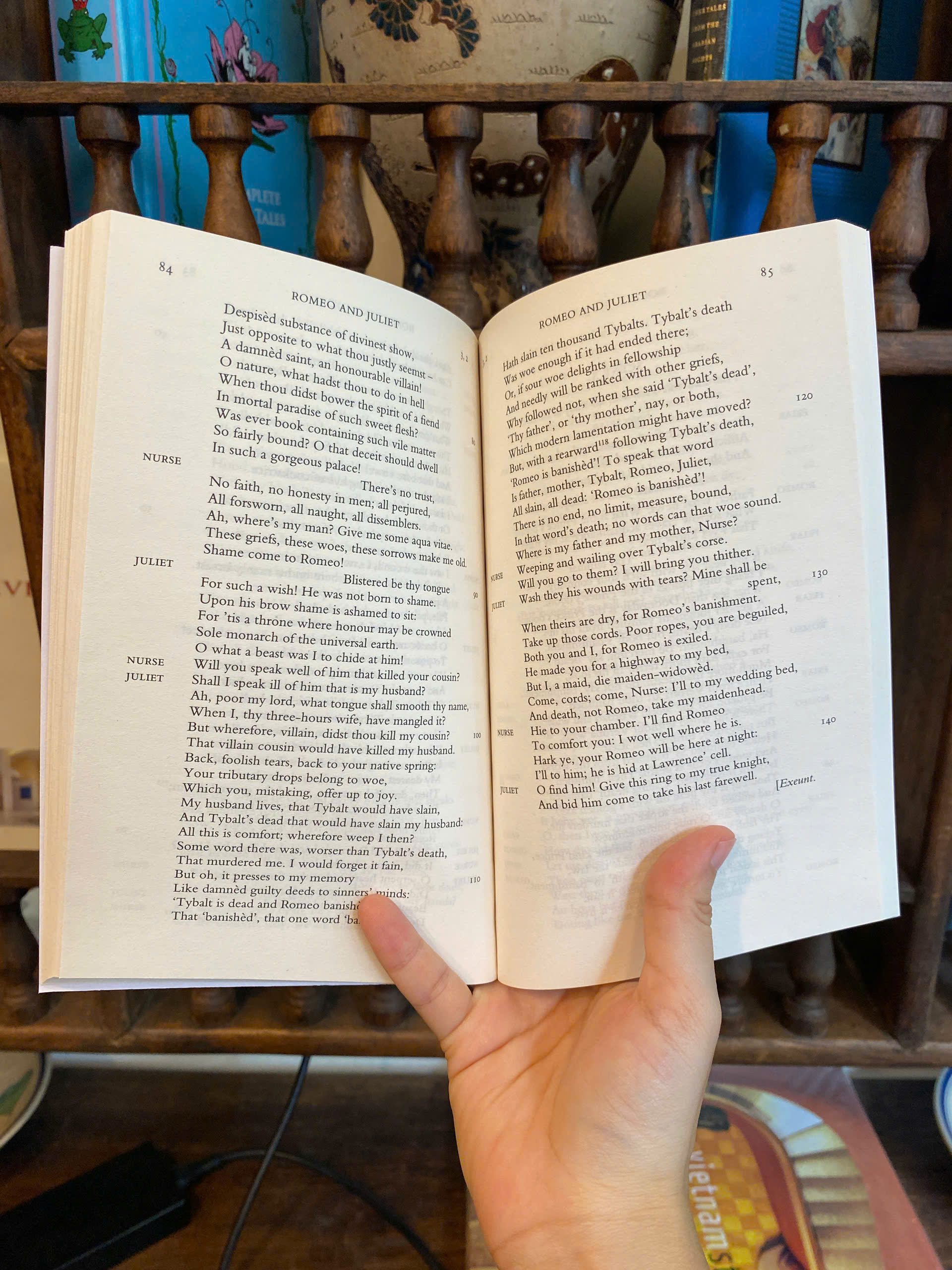 Sách - Romeo and Juliet by William Shakespeare - Wordsworth Classic - Ngoại văn Kinh điển Anh