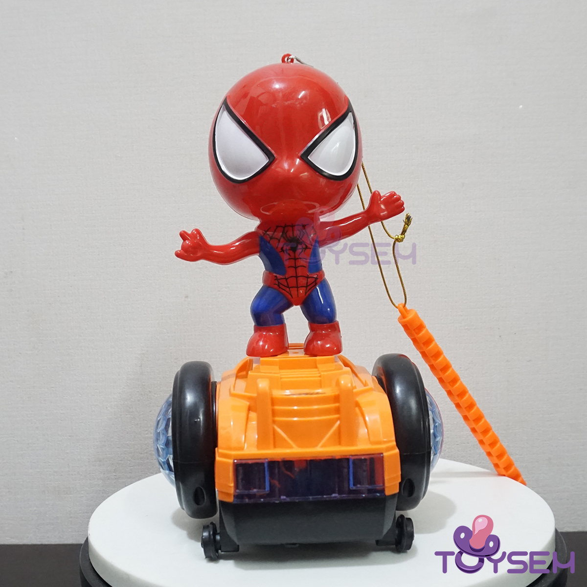 Đồ chơi đèn trung thu người nhện lái xe cân bằng xoay 360 độ có đèn và nhạc vui tai - Quà tặng đồ chơi trung thu cho bé