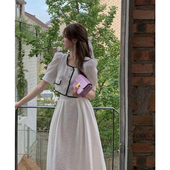 Set áo chân váy phong cách vintage