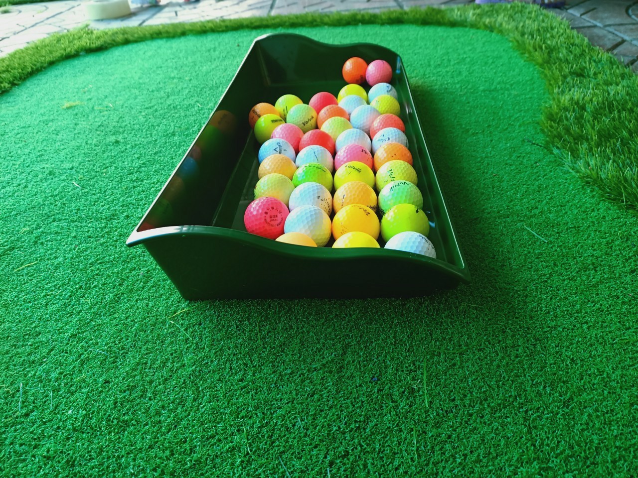 Khay Đựng Bóng Golf Nhựa Đựng Được 100 Quả Bóng Cao Cấp