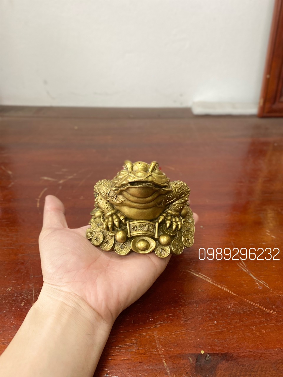 Cóc ngậm tiền Thiềm thừ 3 chân hút tài lộc vật phẩm phong thuỷ bằng đồng, Thềm thừ chiêu tài lộc