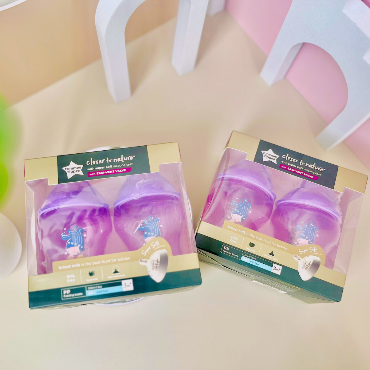 Bình Sữa Ty Siêu Mềm Tự nNhiên Tommee Tippee Closer To Nature 260ml, Núm Ty Của Bình 3-6 tháng – Tím (Bình Đôi)