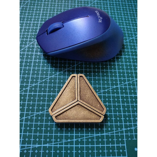 Đồ chơi trí tuệ Nhật Bản_Thử thách trí não_The Triangle Block - Hanayama Puzzle_Hack não & Xoắn não_IQ Toys_Thông minh