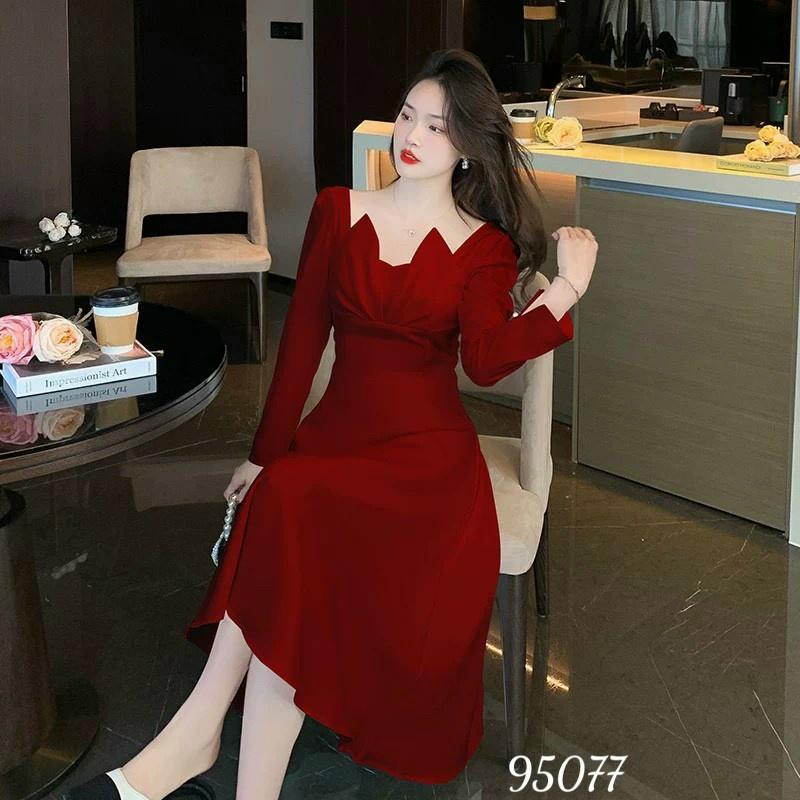 Đầm nữ dự tiệc cổ vuông cách điệu màu đỏ dịp lễ tết nhẹ nhàng