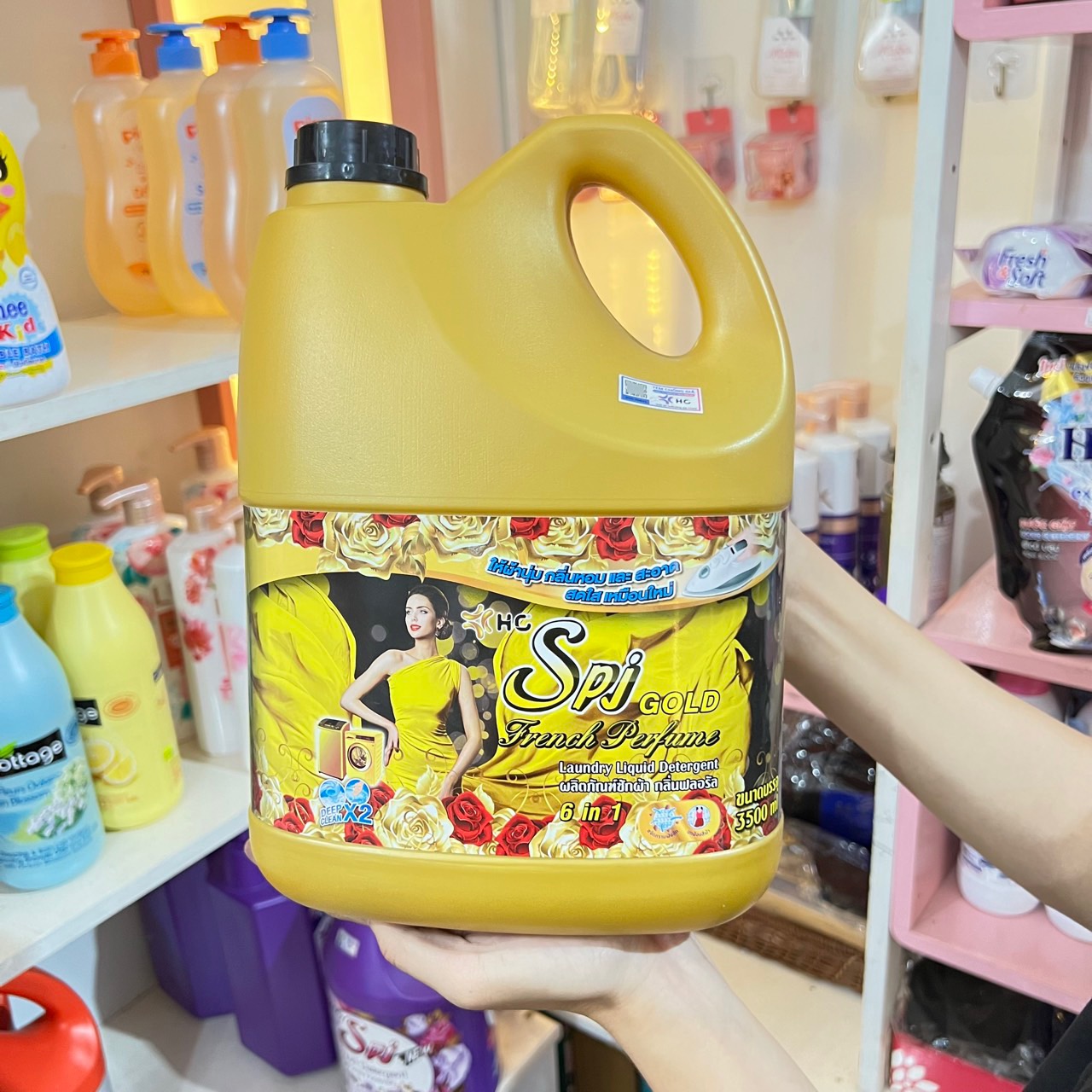 Nước giặt xả SPJ 6in1 3500ml Thái Lan