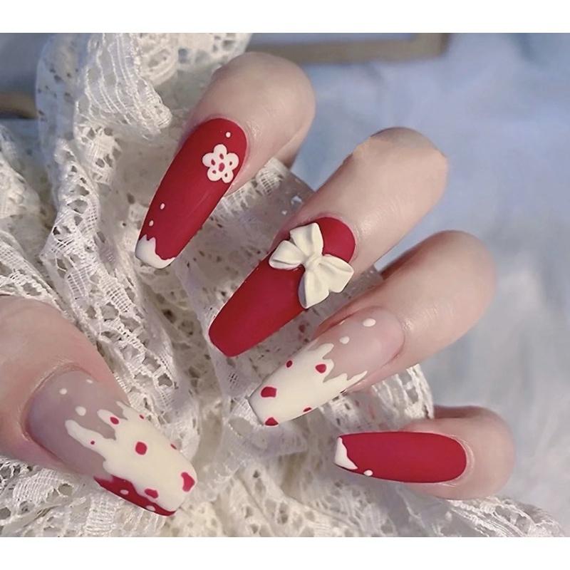 Móng dán thiết kế phôm thang