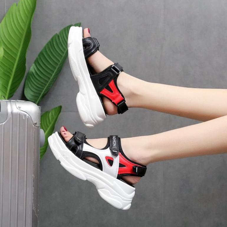 Sandal Nữ, Giày Sandal Học Sinh Cao 5Cm Màu Đen Phối Màu Chất Da Mềm Đế Nhẹ Dễ Đi Hàng Quảng Châu Fullbox Tạo S
