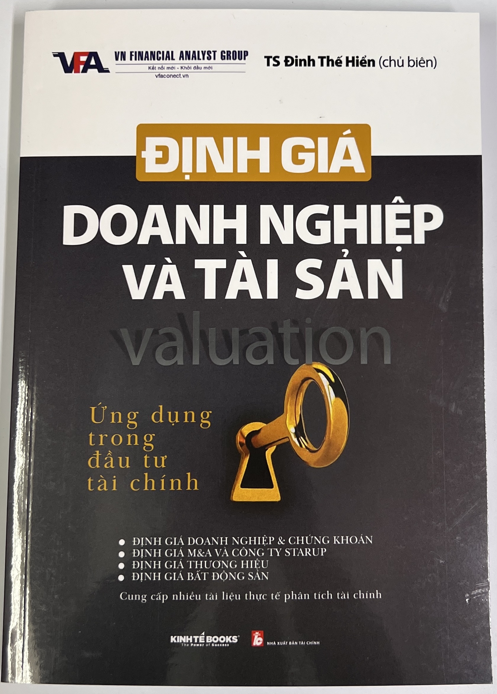 Sách - Định Giá Doanh Nghiệp Và Tài Sản - TS. Đinh Thế Hiển