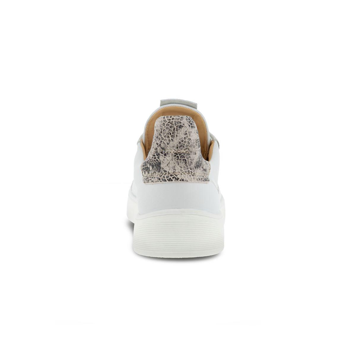 GIÀY SNEAKER ECCO NỮ STREET TRAY W