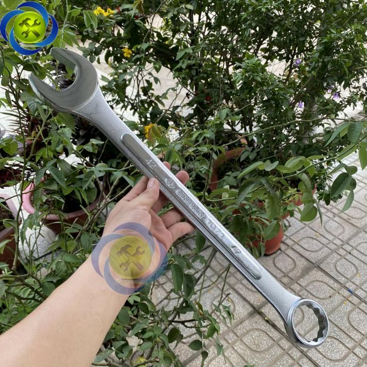Cờ lê vòng miệng 42mm Kingtony 1071-42 dài 495mm