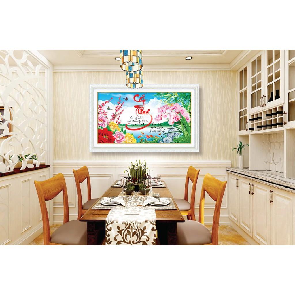 Tranh thêu cá cát tường hoa cảnh LV3118 - kích thước: 79 * 47cm.