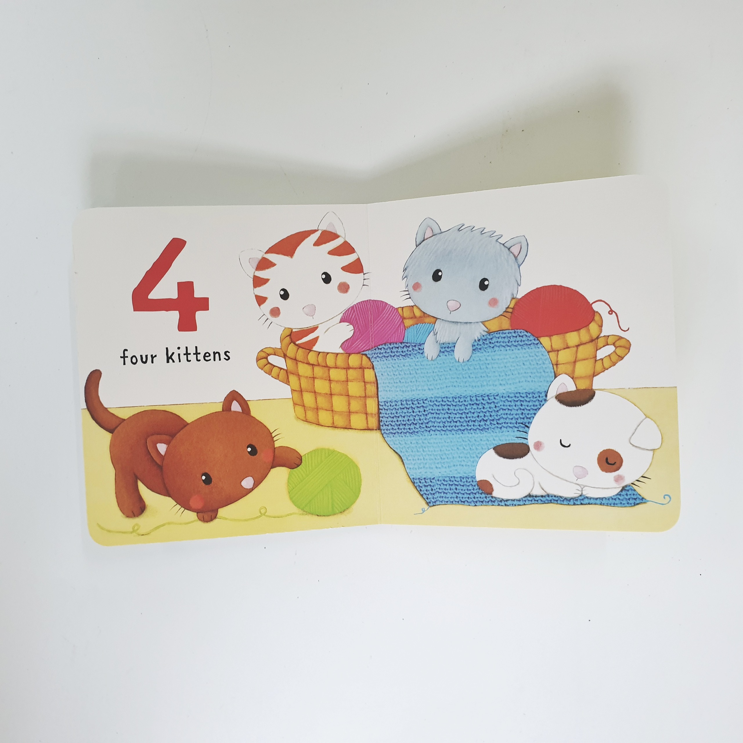 Usborne very first words bộ nhập 10q bìa cứng