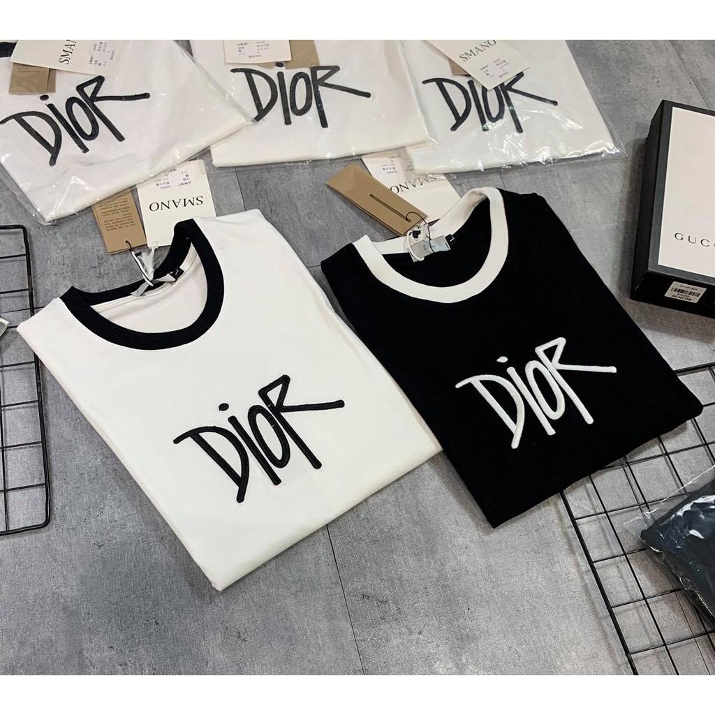 ÁO T-SHIRT LOGO THÊU NGỰC