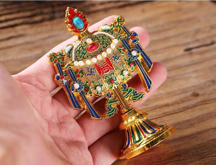 Bộ Thờ 8 cát tường cao 9cm- sơn vàng KH18685