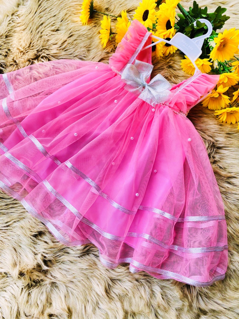 Đầm xòe công chúa cho bé gái Viền