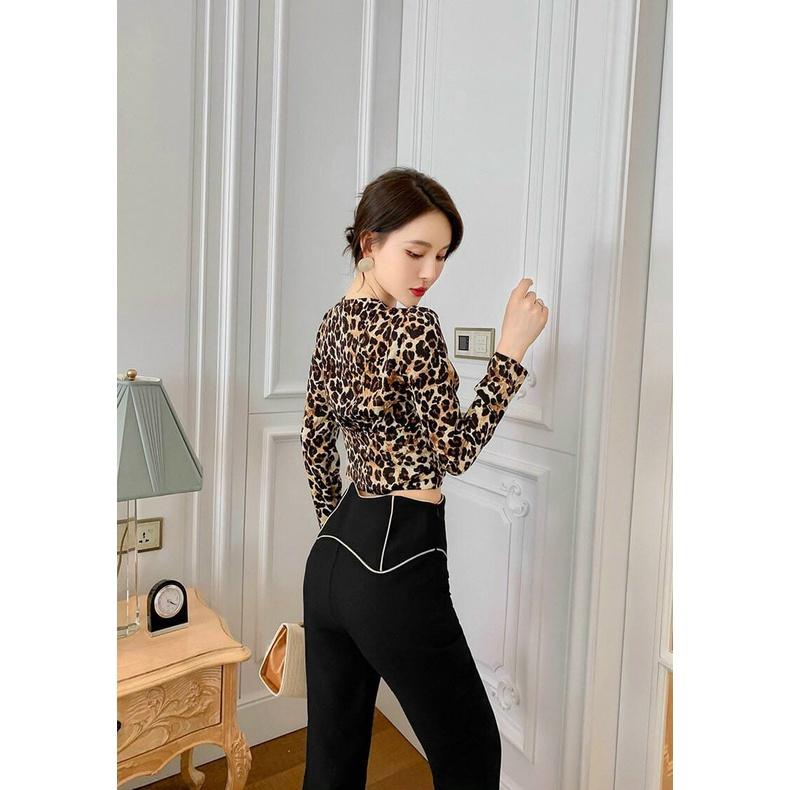 SET BỘ ÁO KIỂU HỌA TIẾT BEO QUẦN ỐNG RỘNG PHỐI VIỀN CAO CẤP