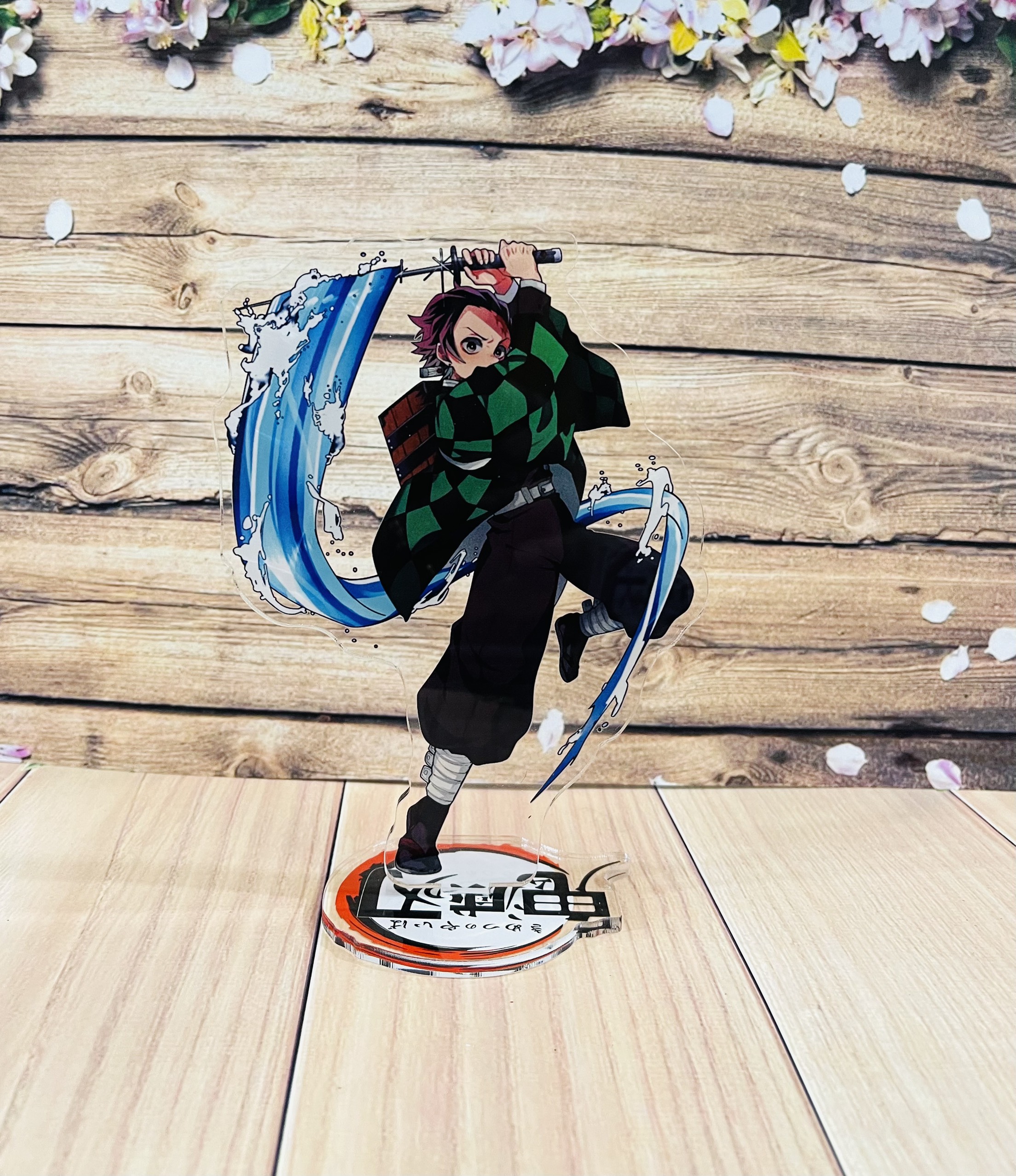 Standee Kimetsu No Yaiba mô hình mica trong nhiều mẫu