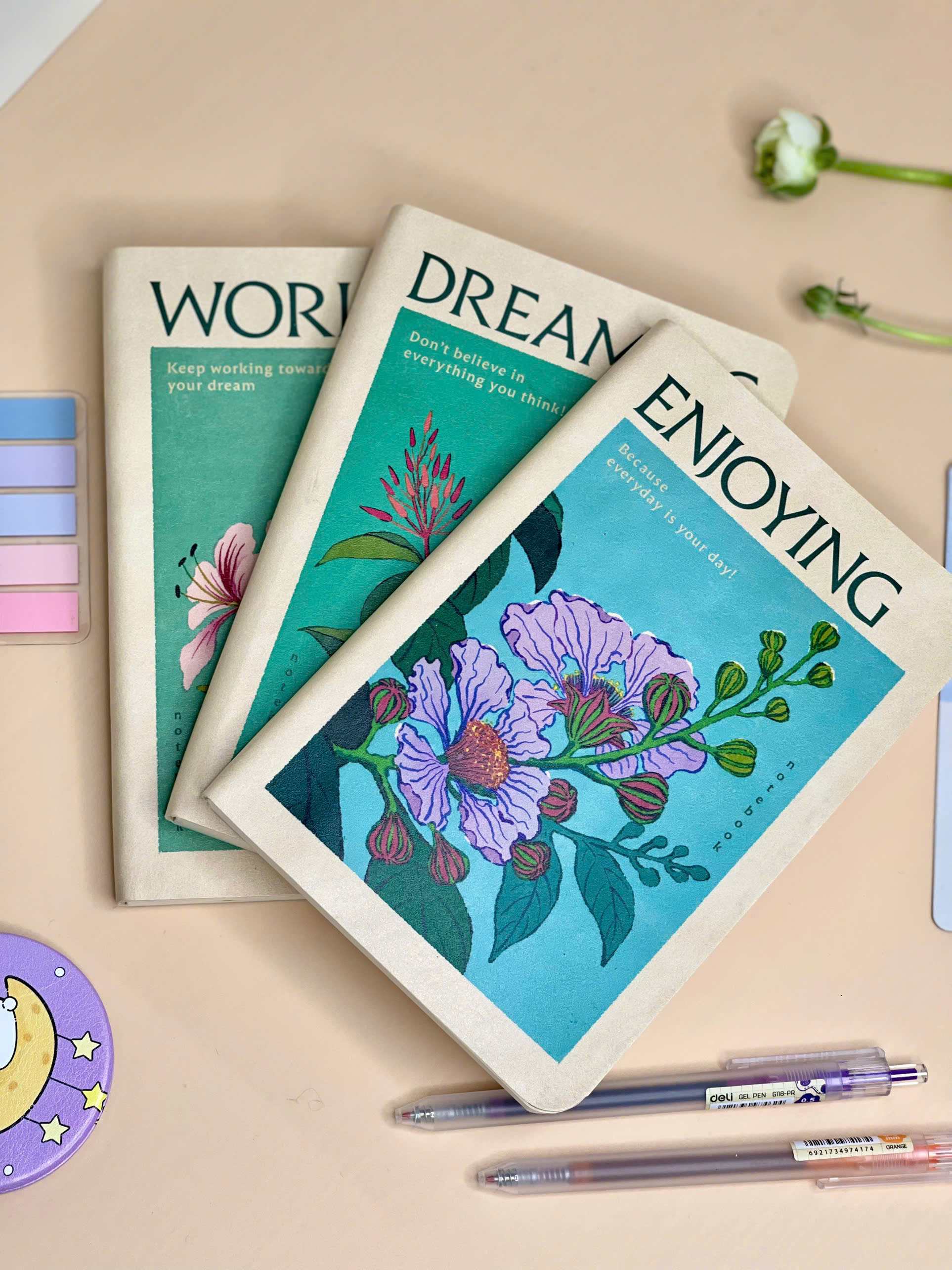 SỔ TAY BÌA DA - HÀNH TRÌNH CẢM XÚC – Lắng Nghe Và Trân Trọng Mọi Khoảnh Khắc - Nhã Nam (Mẫu Ngẫu Nhiên)