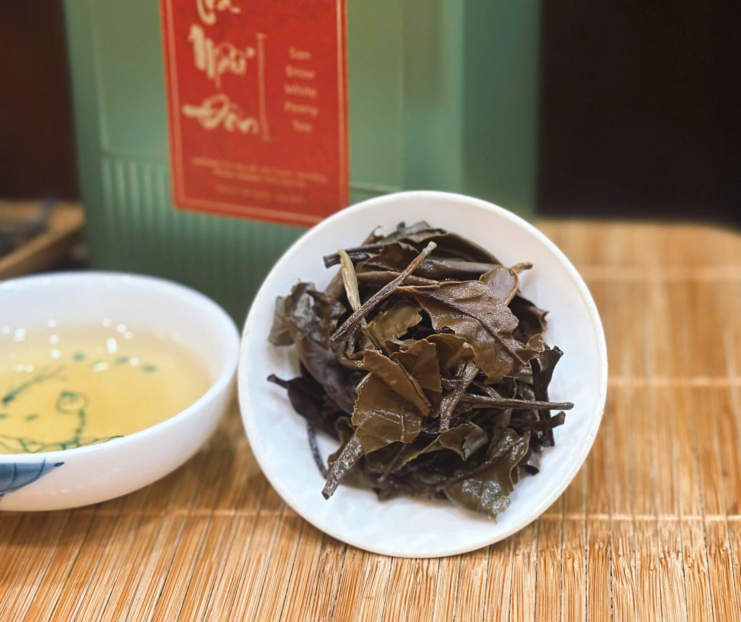 BẠCH TRÀ SHAN TUYẾT  MẪU ĐƠN HÀ GIANG - VỊ NGỌT - THƠM HOA - UỐNG NGON - 40G - VIỆT LONG TRÀ