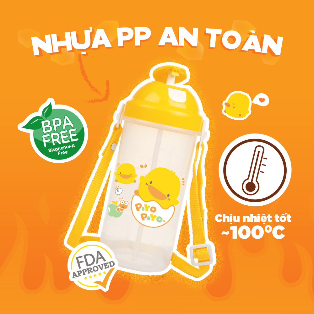 Bình nước cho bé đi học có dây đeo Piyo Piyo 600ml, bấm nút để mở, ống hút chống tràn