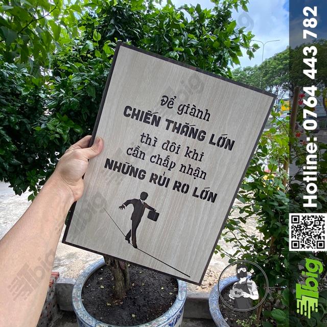 Tranh cổ động tinh thần làm việc cho nhân viên văn phòng