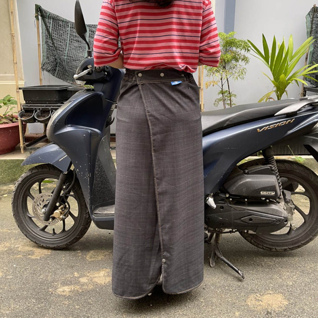 Váy Quần Chống Nắng Kaki Kiểu Dáng Xẻ Tà Thời Trang Có Nút Bấm Chân Tiện Lợi