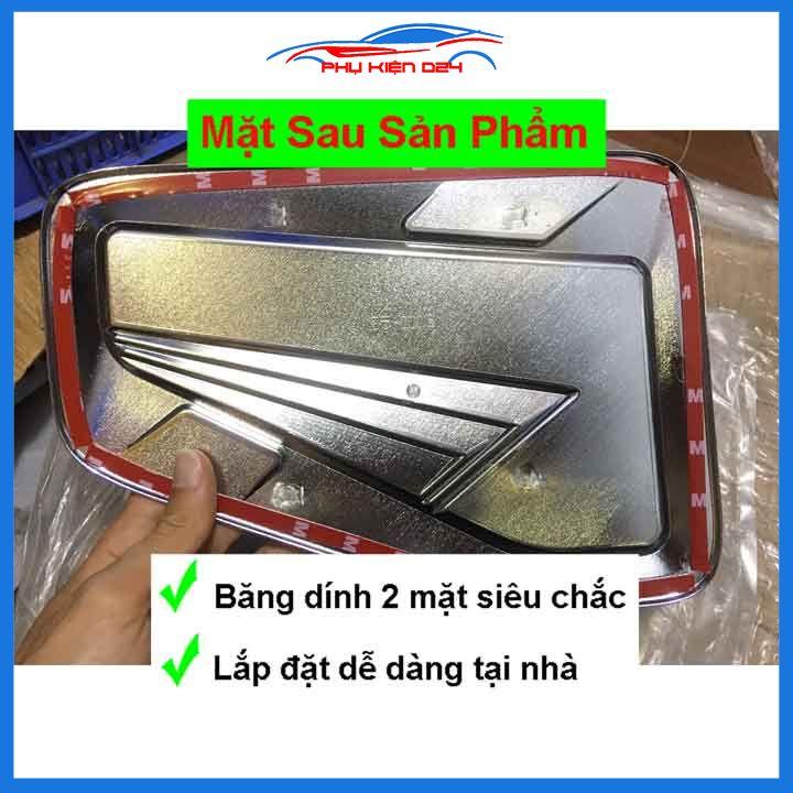 Ốp nắp xăng BT-50 2022-2023 mạ crom bảo vệ chống trầy trang trí ô tô