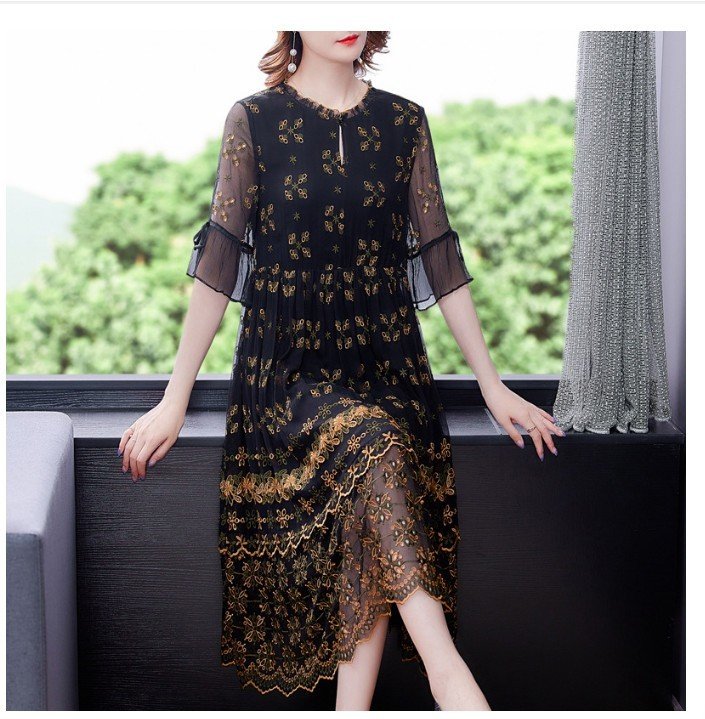 Đầm Thêu Hoa Trung Niên Khí Chất Sang Trọng VH93 - Hàng Quảng Châu Cao Cấp