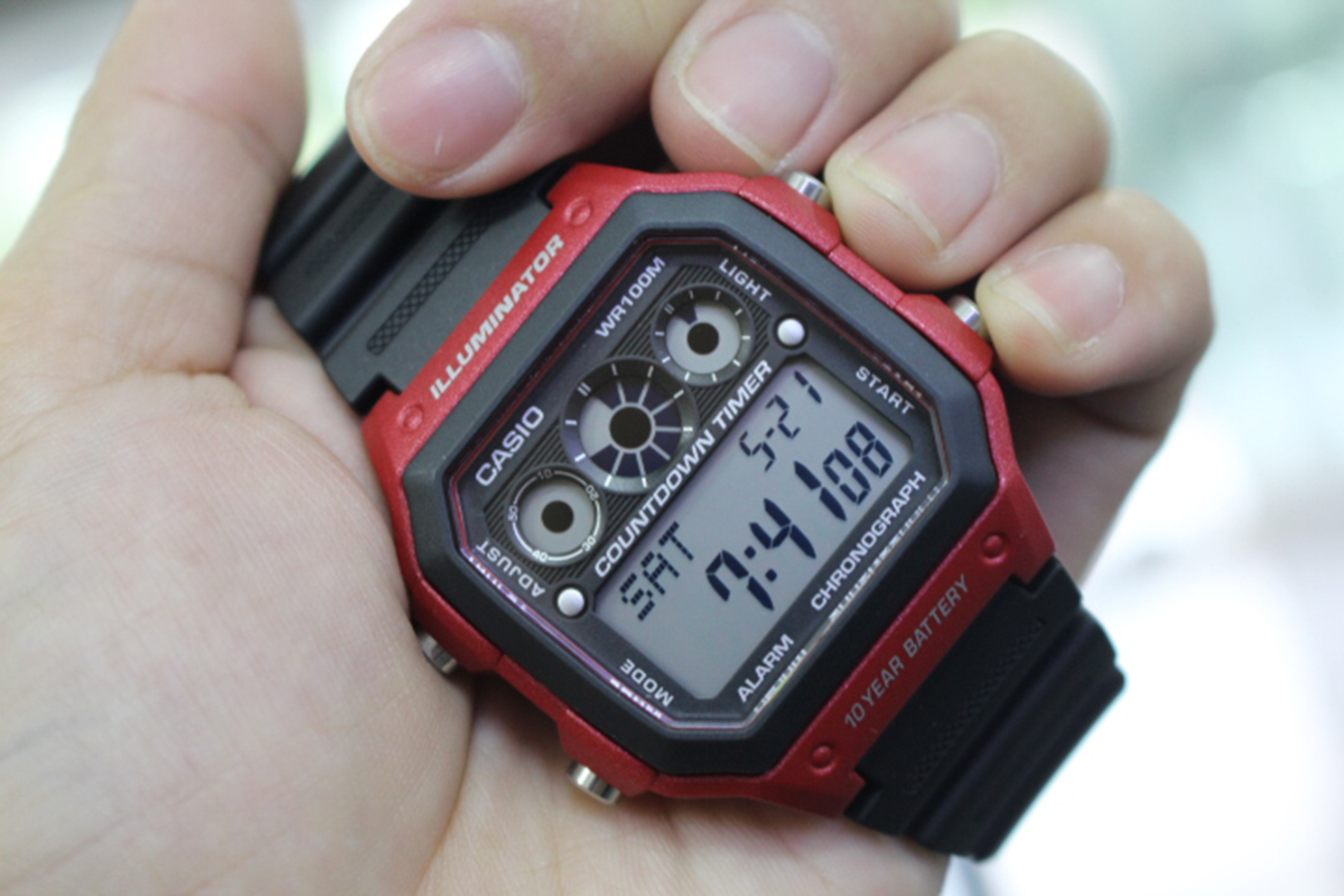Đồng hồ nam dây nhựa Casio AE-1300WH-4AVDF