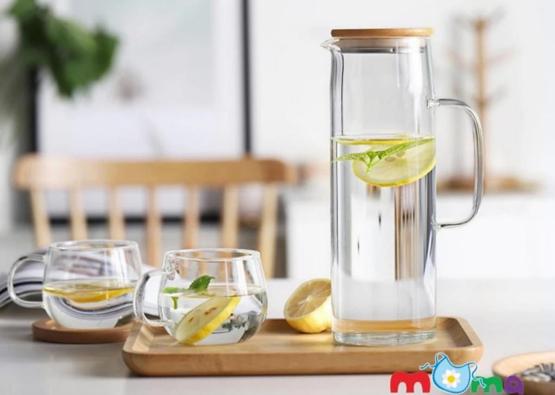 Bình nước thuỷ tinh nắp gỗ chịu nhiệt: