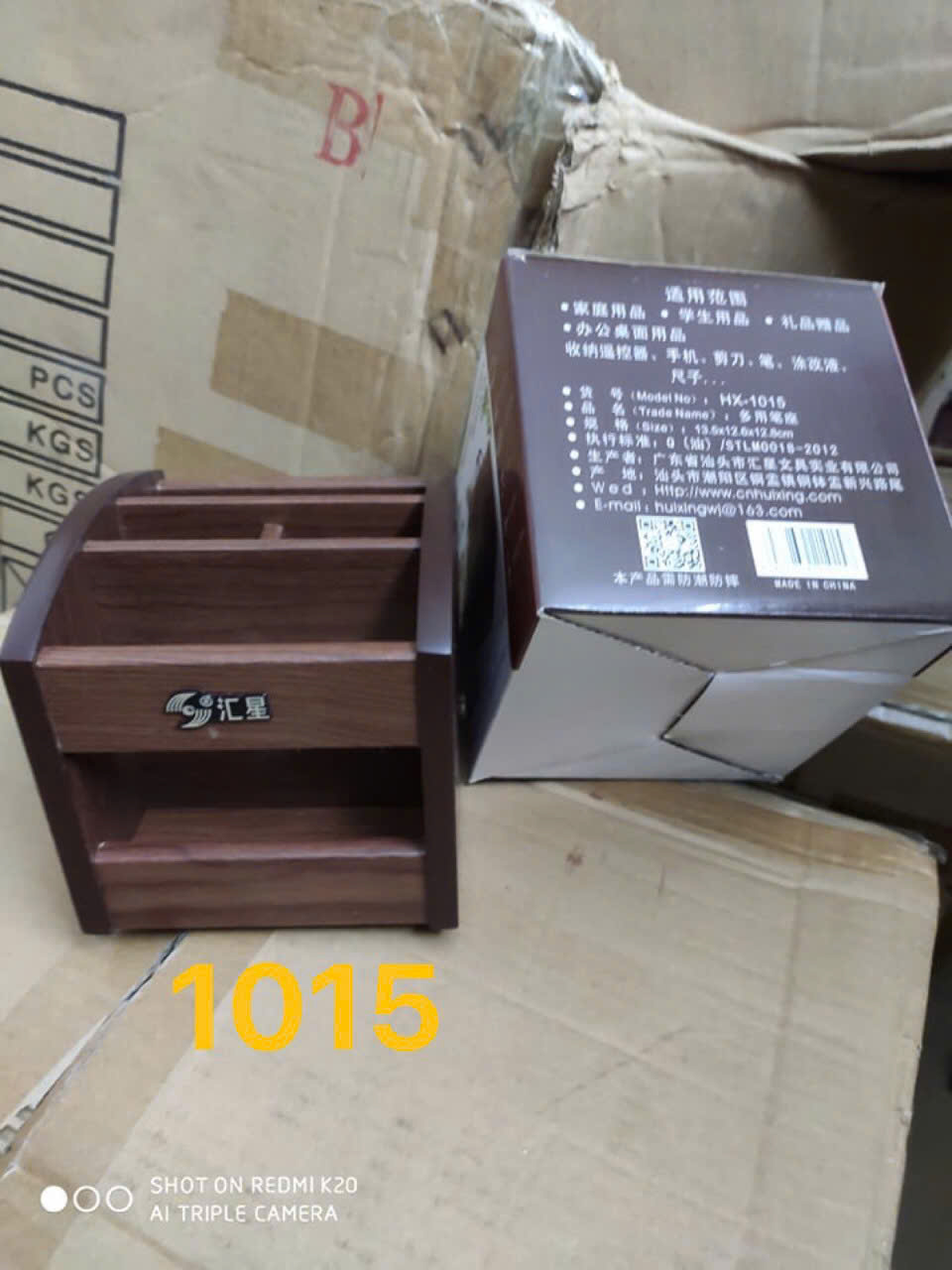 Cắm Viết Gỗ 3 ngăn nhỏ có đế xoay 360 độ và không xoay 7000