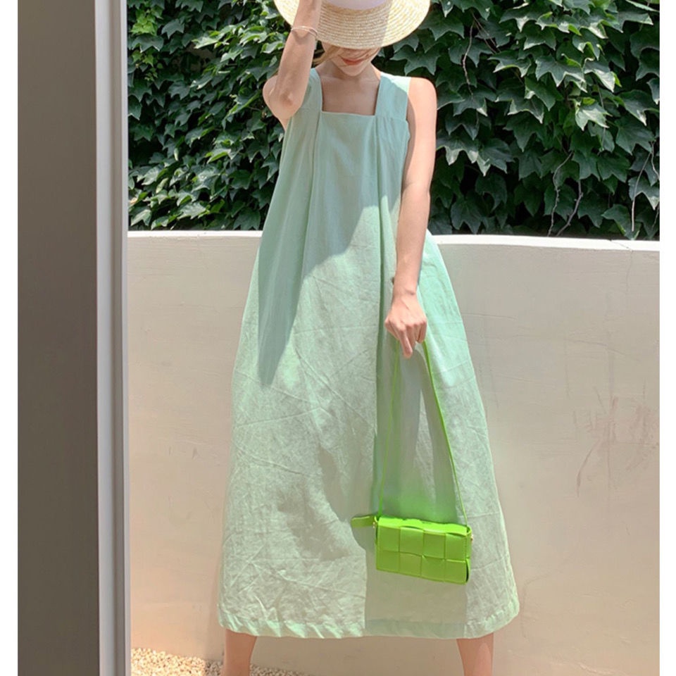Đầm 2 dây bản to dáng dài, váy bầu bí đi biển phom rộng màu xanh mát mẻ