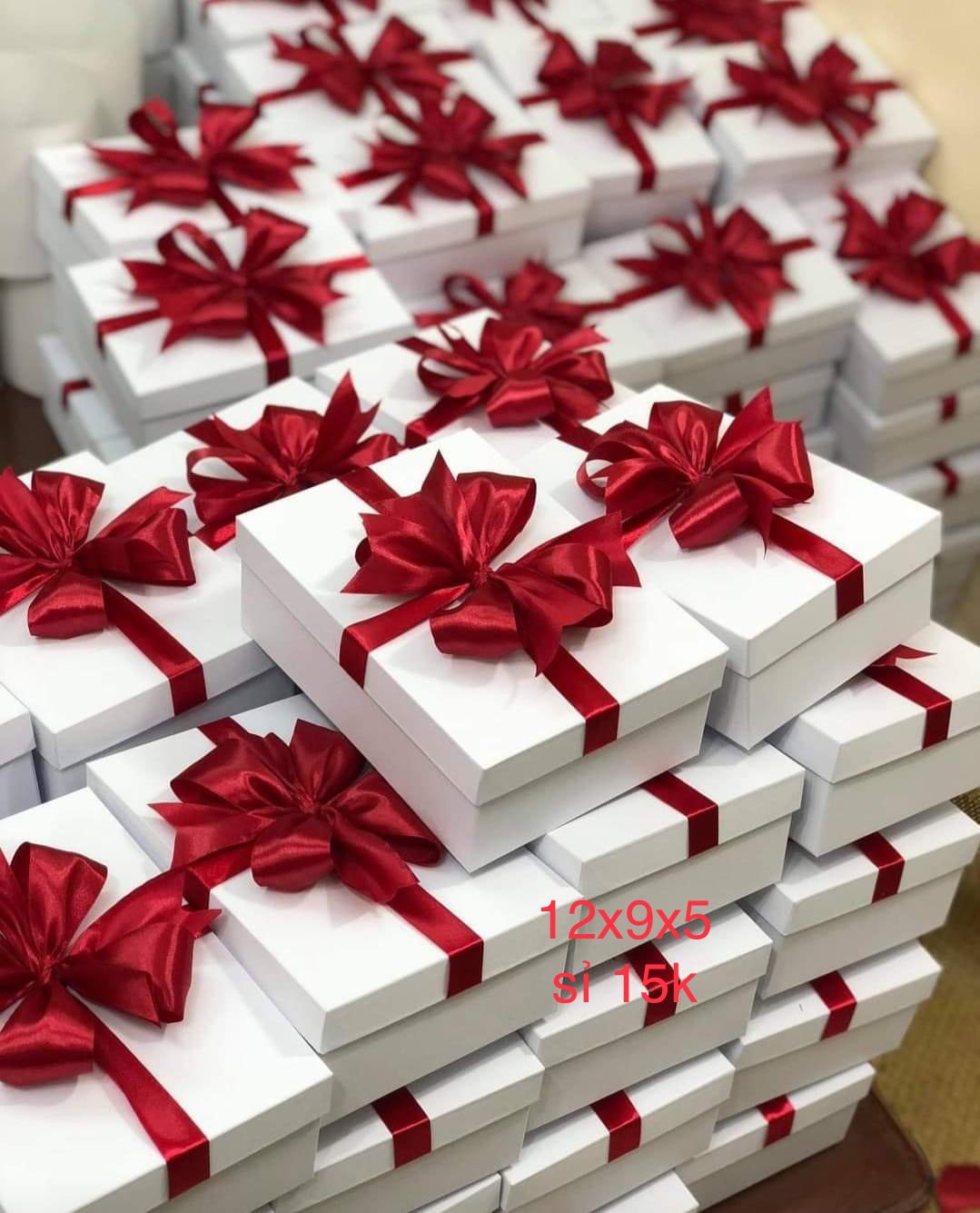 Hộp quà xinh xắn, 12x9 cao 5cm