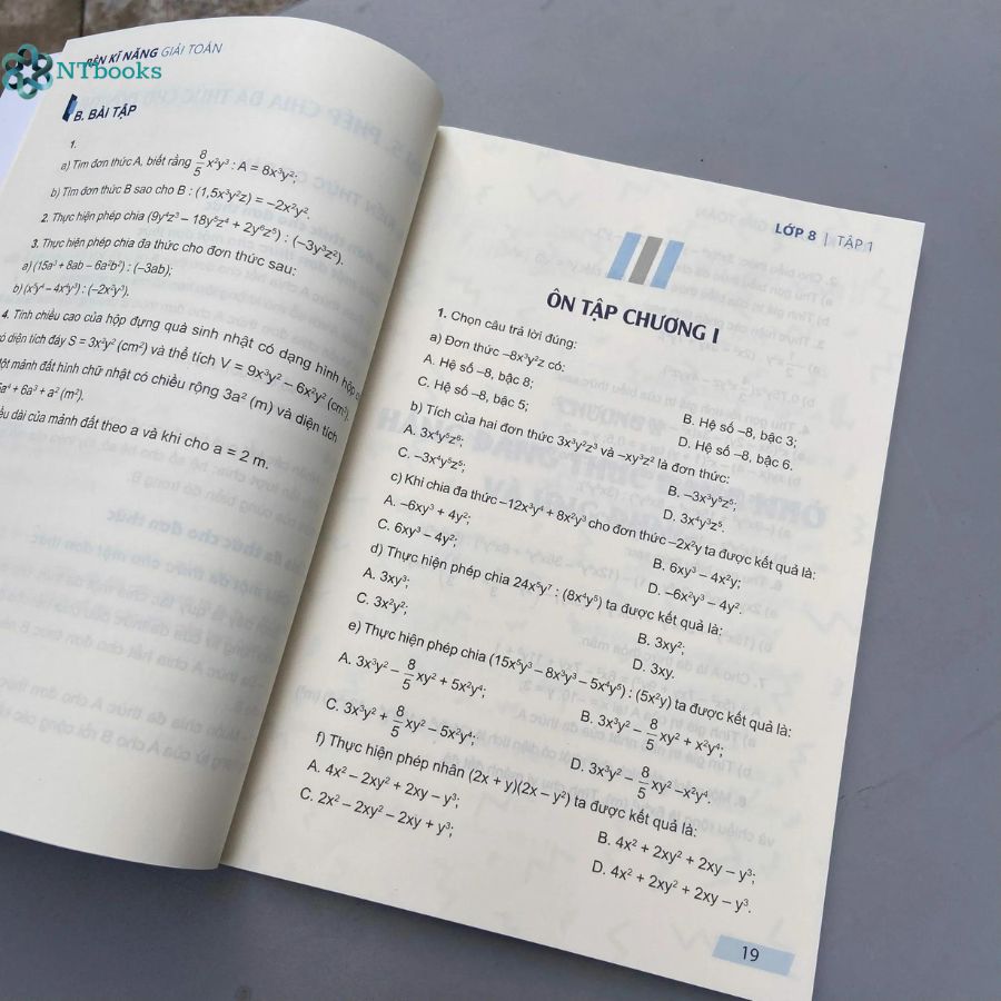 Sách Rèn Kĩ Năng Giải Toán Lớp 8 Tập 1