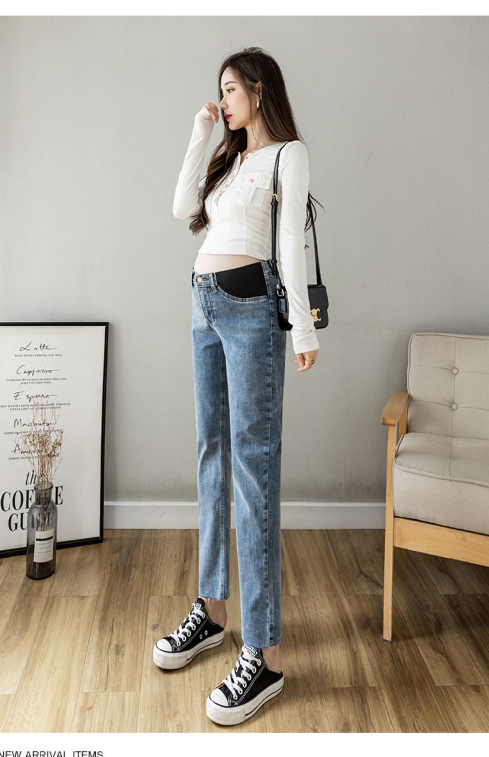 Quần bầu jean dáng ống đứng năng động QBN1350- Loại cạp ngang gọn gàng