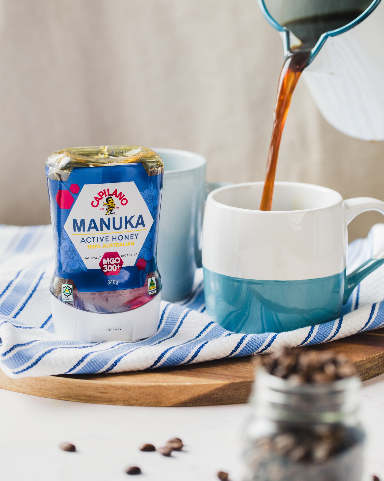 Mật ong hoa Manuka Capilano Active Honey MGO 300+ tăng sức đề kháng, giảm ho, viên họng, dưỡng ẩm da và môi cang mềm mịn - OZ Slim Store