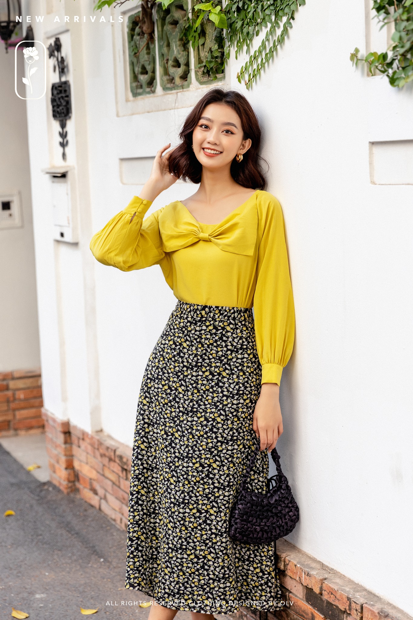 OLV Áo Áo Mustard Bowy Top