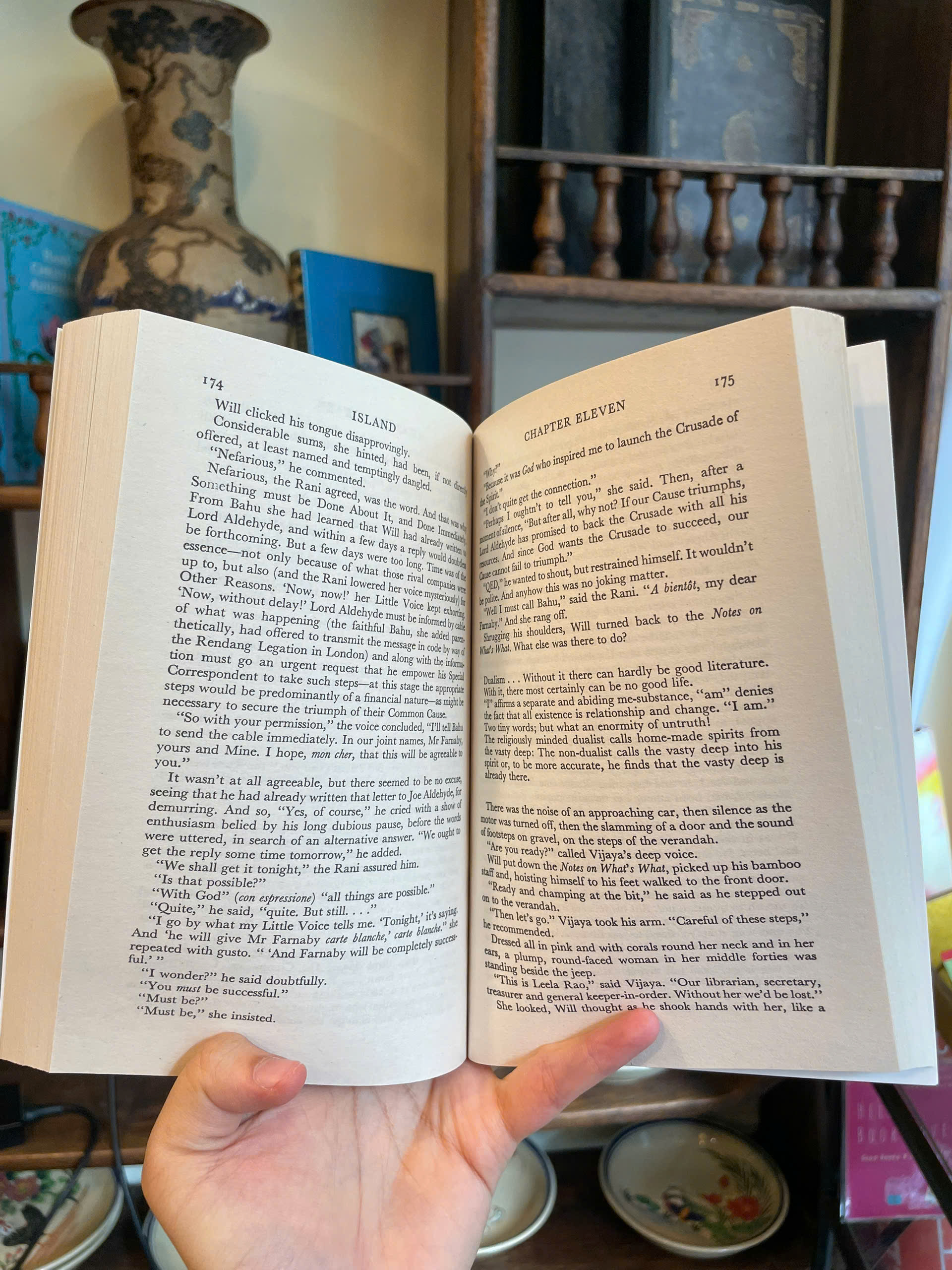 Sách - Vintage Classics: Island by Aldous Huxley_Tiểu Thuyết Tiếng Anh_Fiction/English