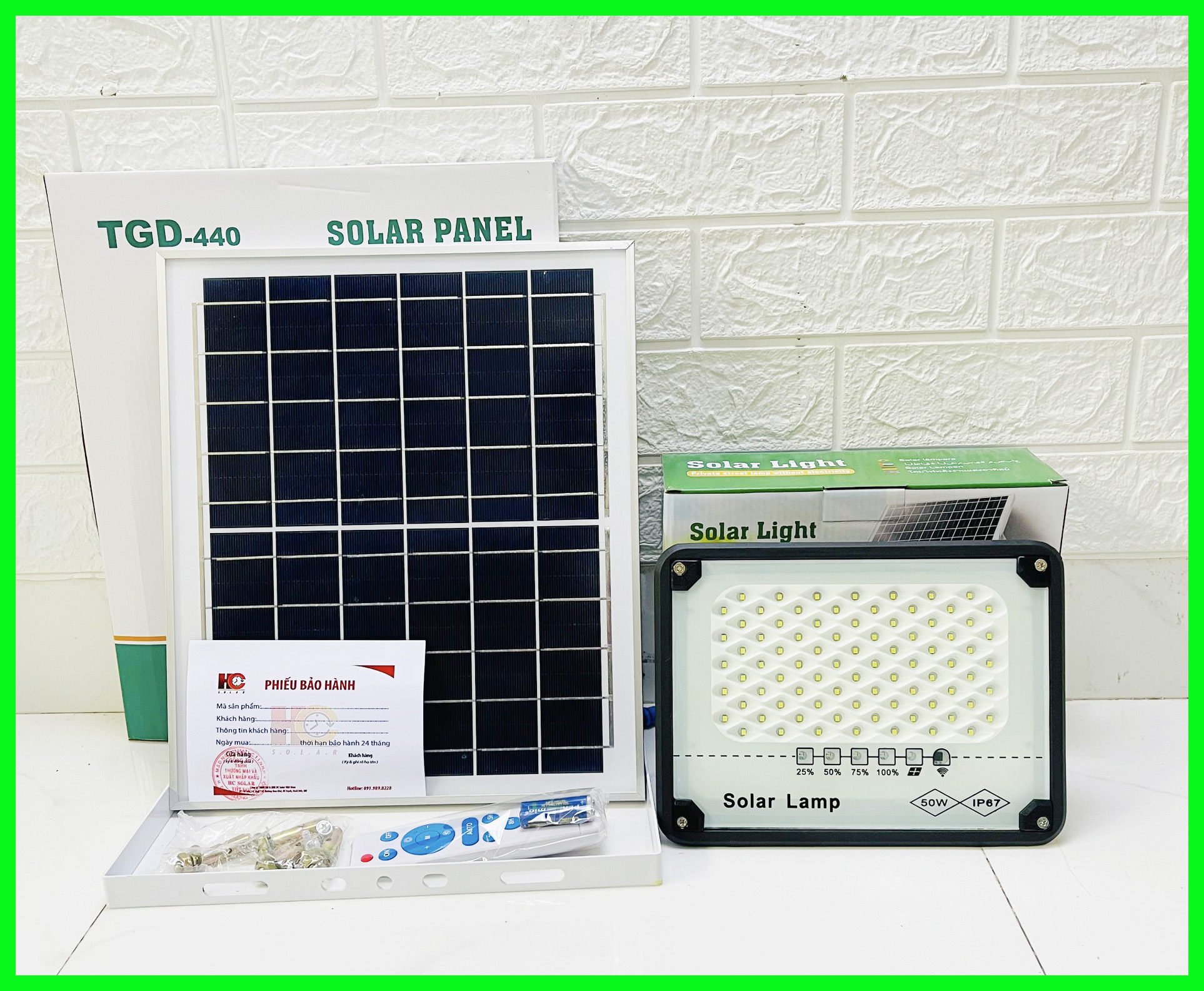 Đèn pha năng lượng mặt trời 50WL – Chống chói mắt, Đèn Led, Vỏ nhôm, Tấm pin NLMT rời, Ánh sáng trắng