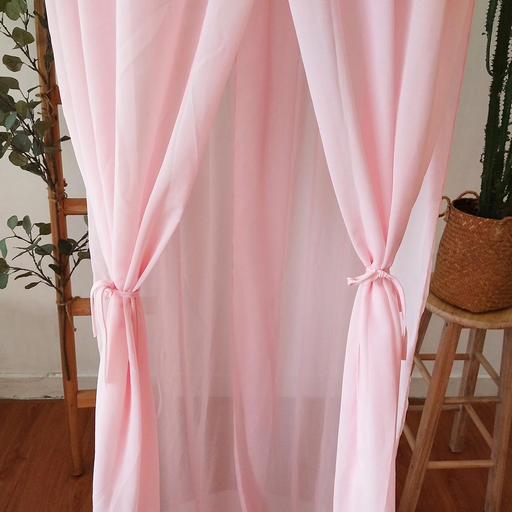 Lều treo công chúa tua rua trang trí phòng trẻ