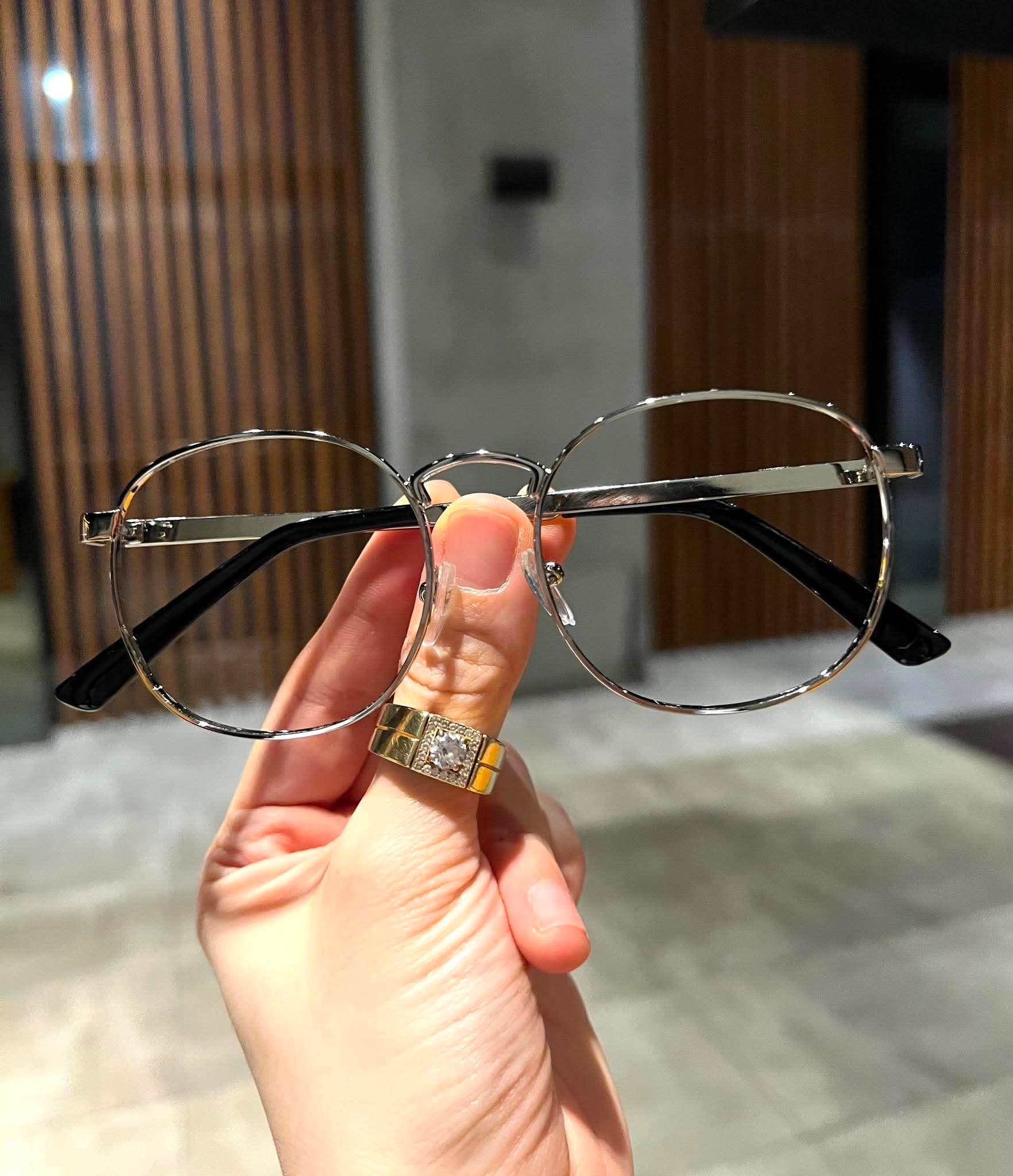 Kính mắt nam nữ vintage dáng tròn kim loại bản dày chắc chắn