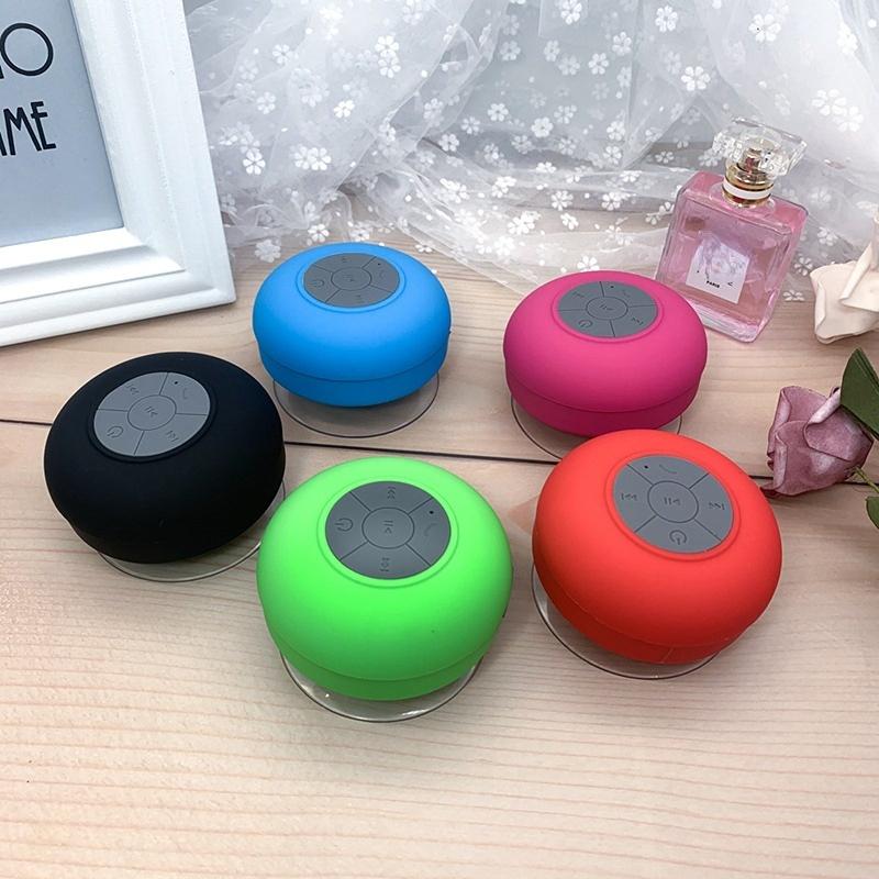 Phòng tắm với loa bluetooth không dây di động không dây mini lớn Color: white