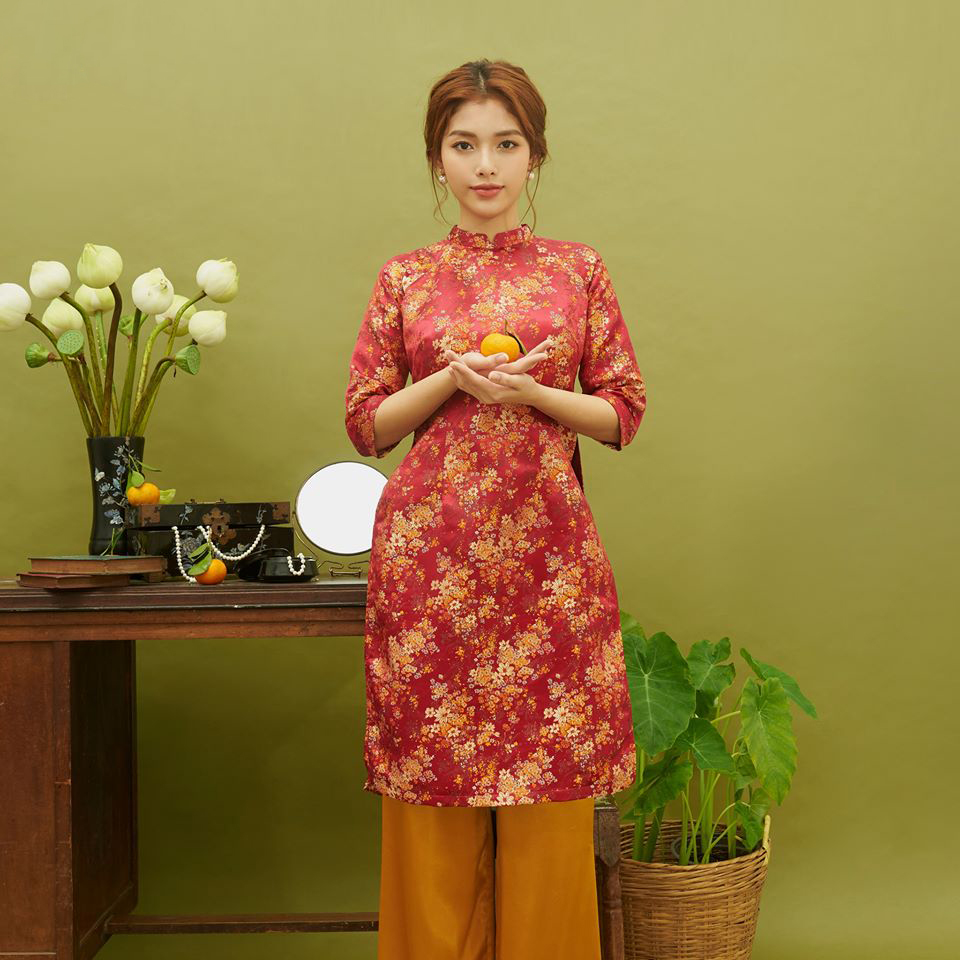 Áo dài gấm tơ tầm