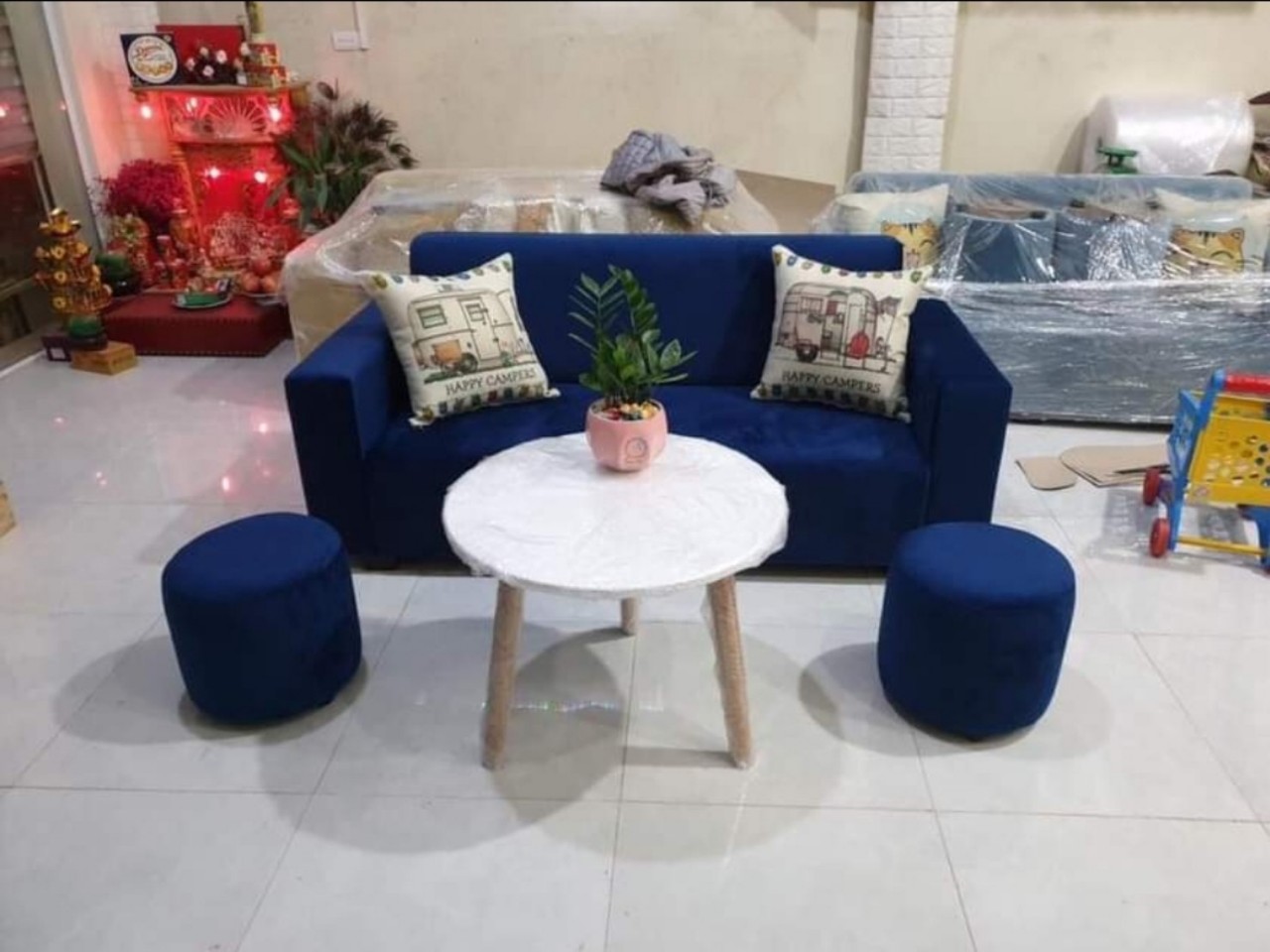 Ghế sofa văng tay vuông dài 1m6 và 1m8 kèm 2 đôn và 2 gối