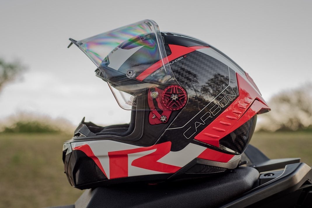 Kính Thay Thế Mũ Bảo Hiểm Fullface LS2 FF805 Thunder Racing