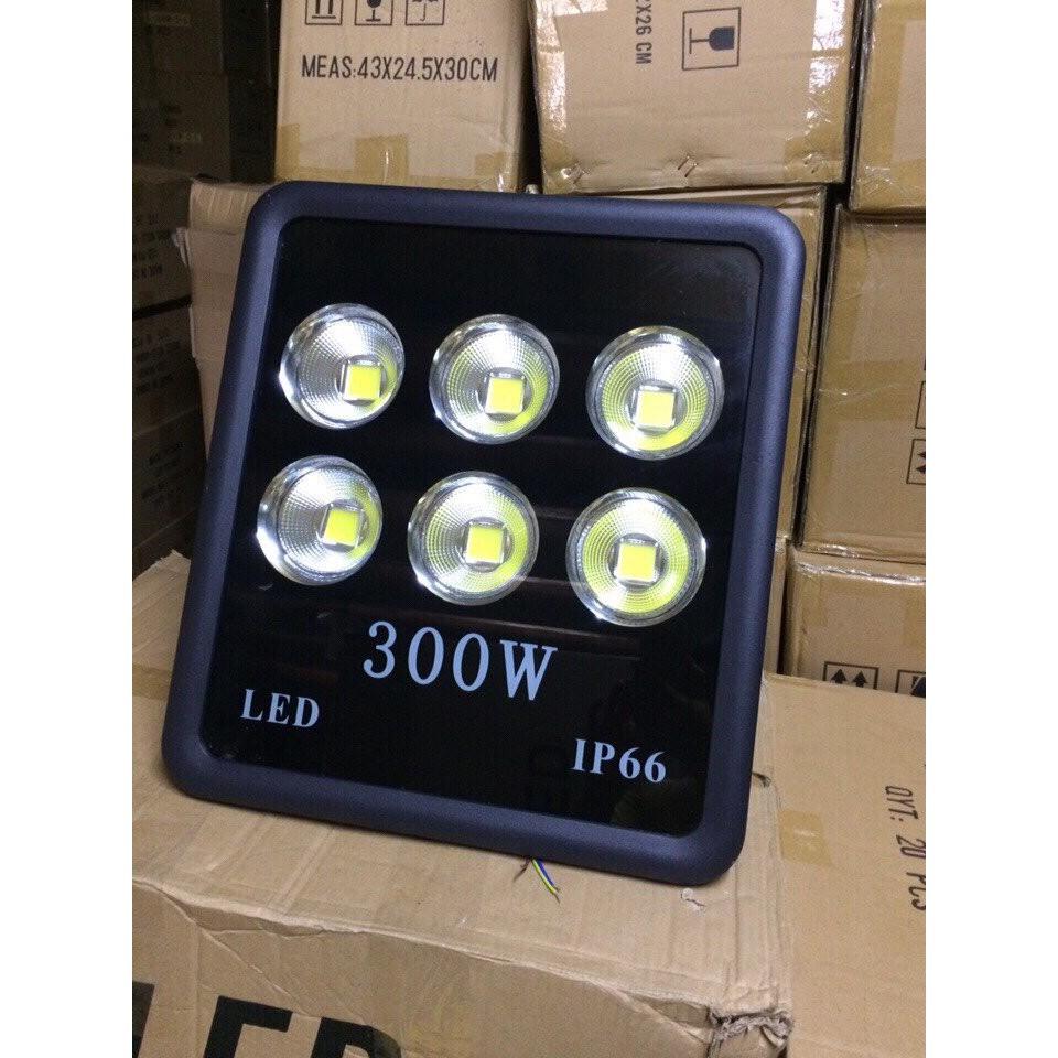 Đèn pha ly 300w cao cấp Goodlight