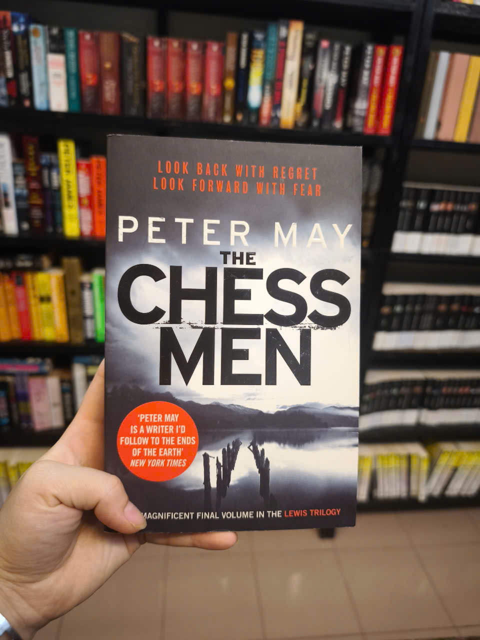 Sách - The Chessmen by Peter May - Tiểu thuyết tiếng Anh/ Fiction in English