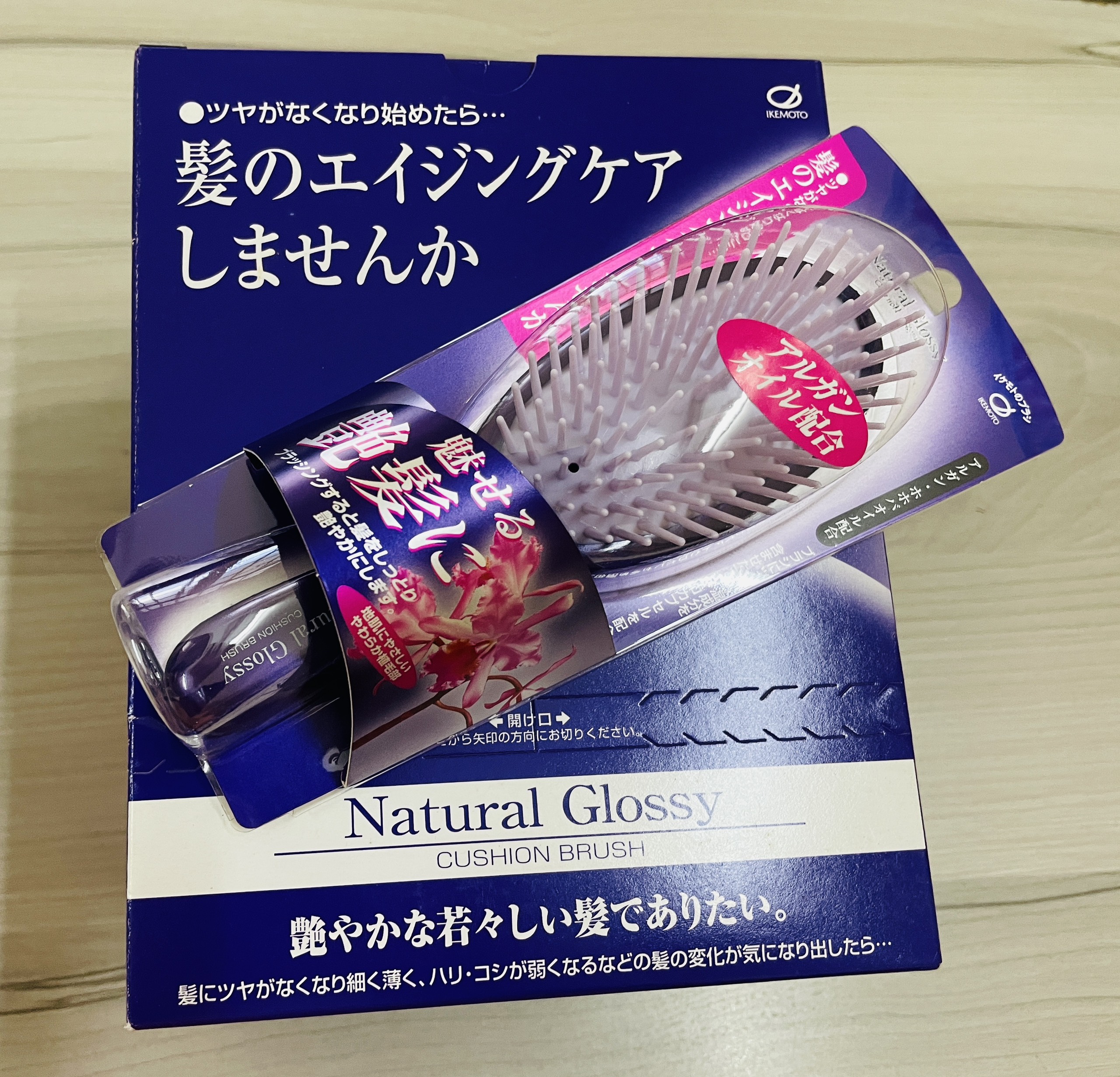 Lược Ikemoto chống tĩnh điện bổ sung tinh dầu Argan và Jojoba GL60 (Made in Japan)