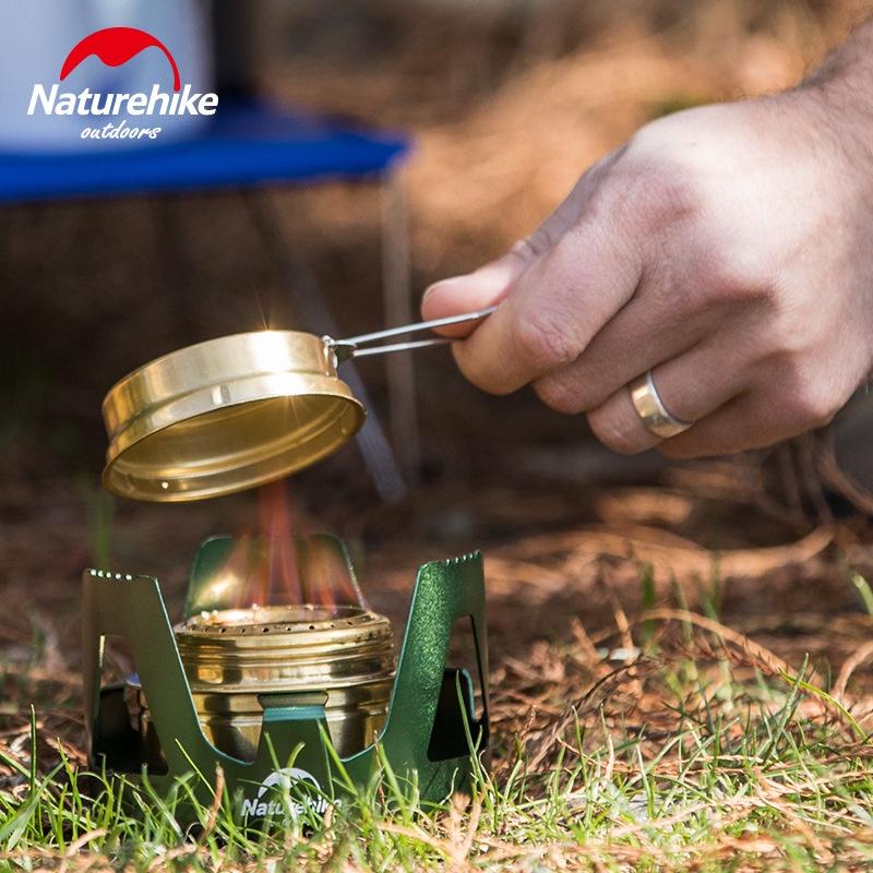Bếp cồn dã ngoại du lịch mini Naturehike bằng hợp kim nhôm nhỏ gọn dễ sử dụng phù hợp cho các chuyến picnic, leo núi.